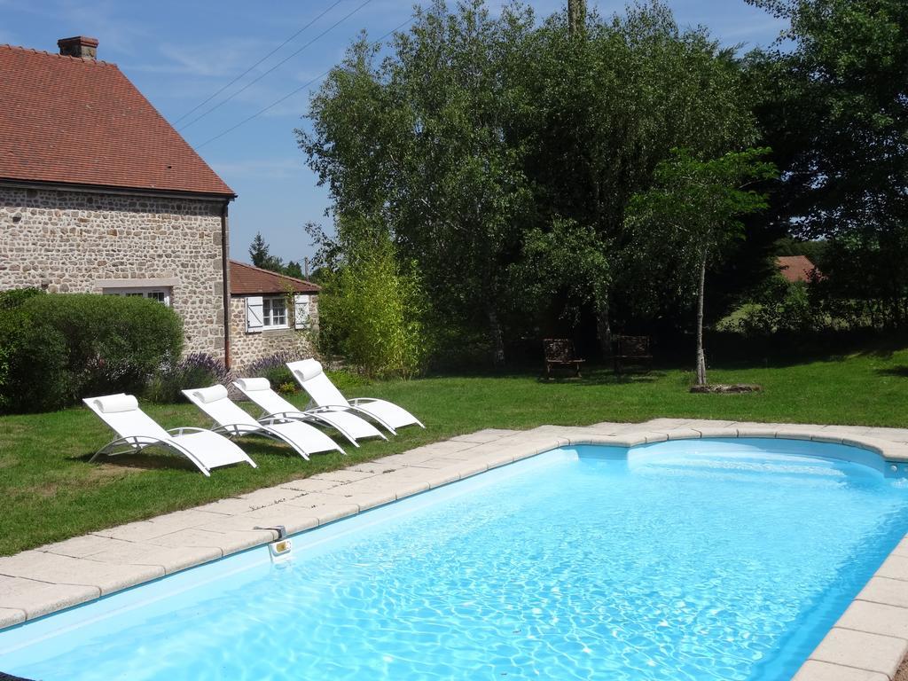 La Clef Des Champs Bed and Breakfast La Roche-en-Brenil Exteriör bild
