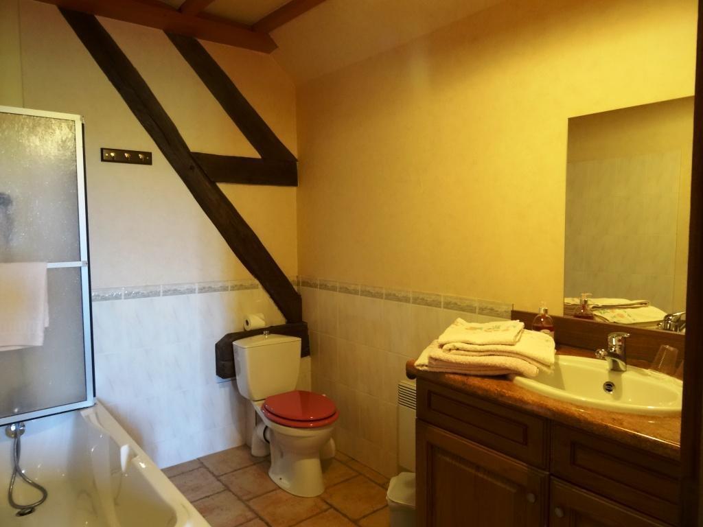 La Clef Des Champs Bed and Breakfast La Roche-en-Brenil Rum bild