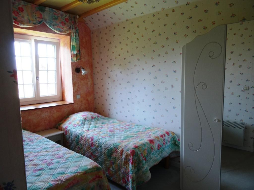 La Clef Des Champs Bed and Breakfast La Roche-en-Brenil Rum bild