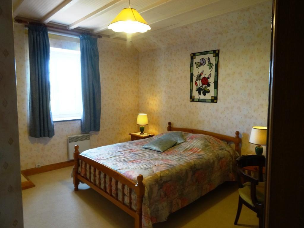 La Clef Des Champs Bed and Breakfast La Roche-en-Brenil Rum bild