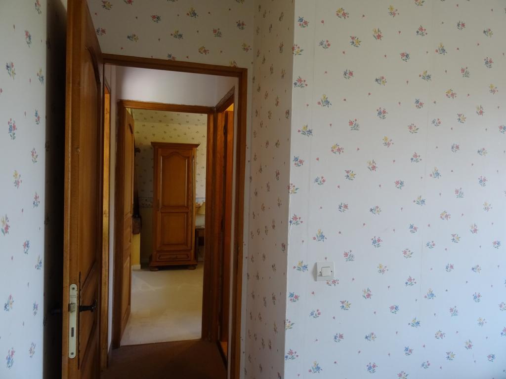 La Clef Des Champs Bed and Breakfast La Roche-en-Brenil Rum bild